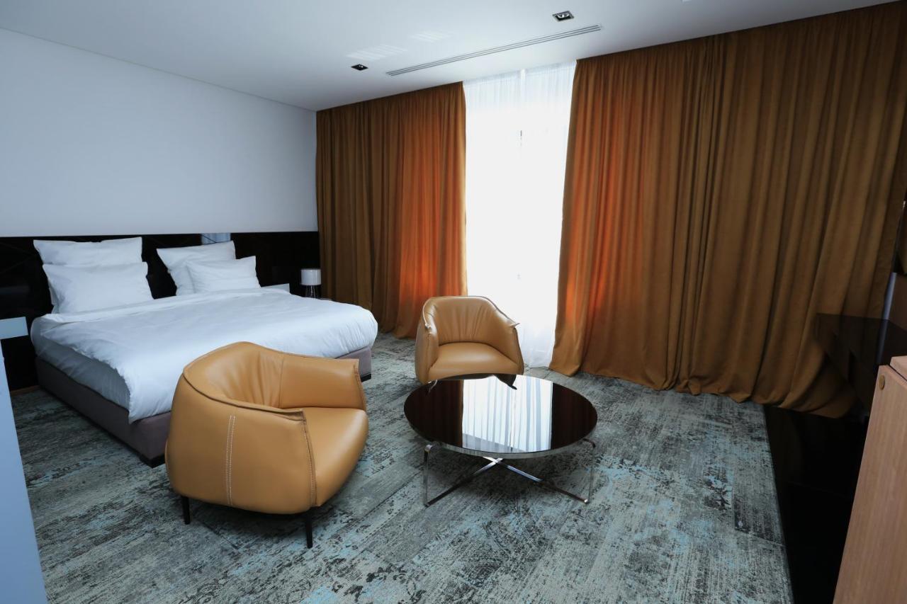 Valentino Rooms Focşani Extérieur photo